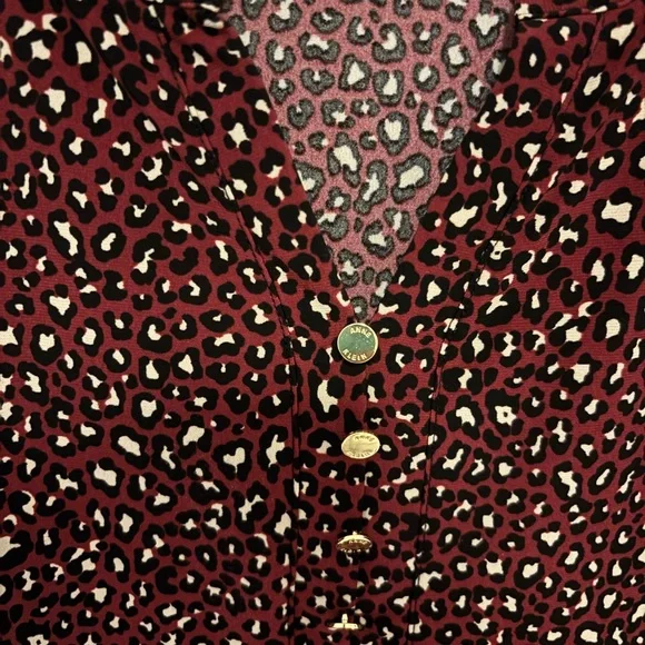 ANNE KLEIN ANIMAL PRINT BURGUNDY BLOUSE - Picture 3 of 5